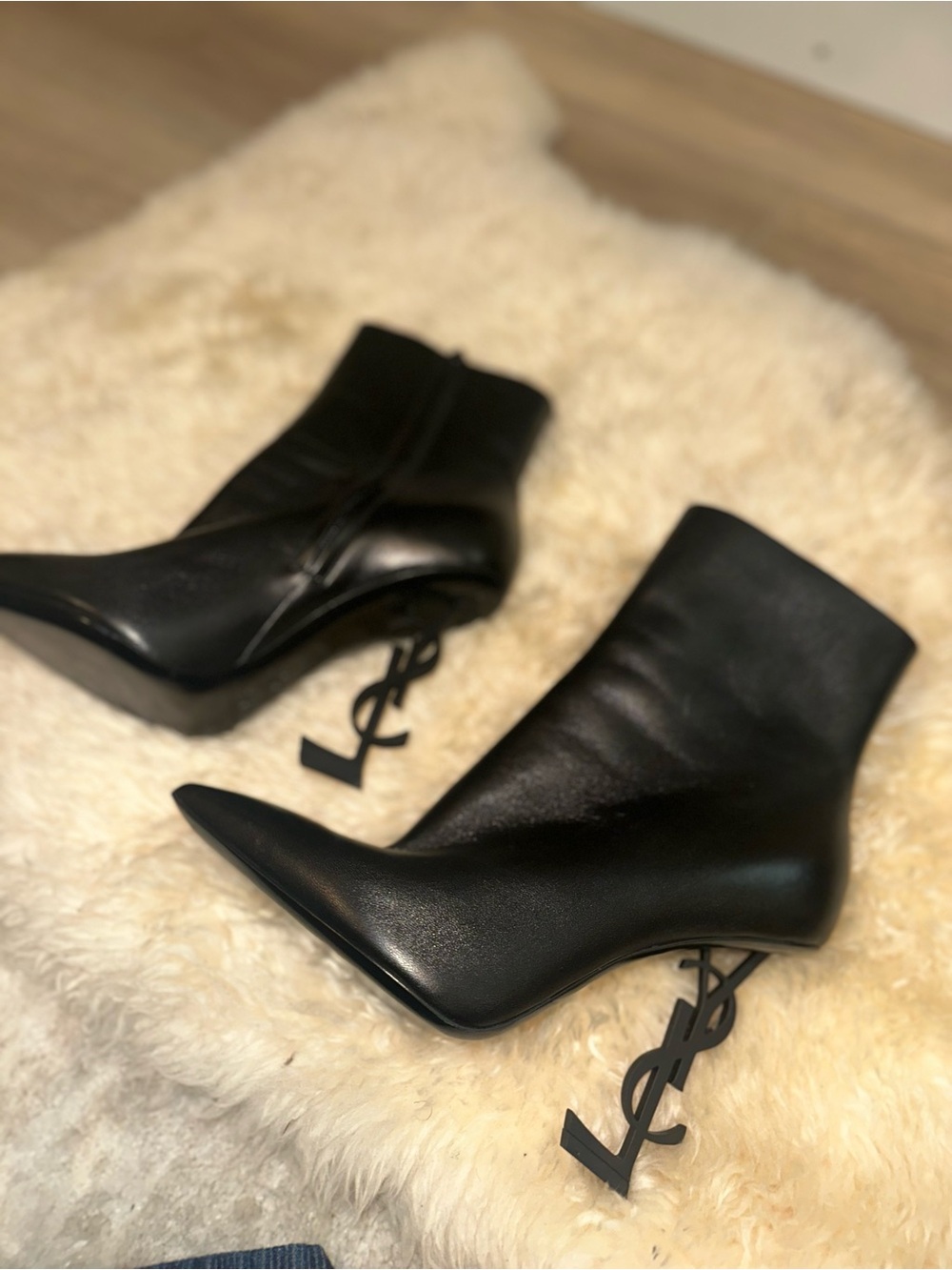 Yves Saint Laurent Black Leather Pointed Toe Logo-Heel Ankle Boots - Picture 3 of 7